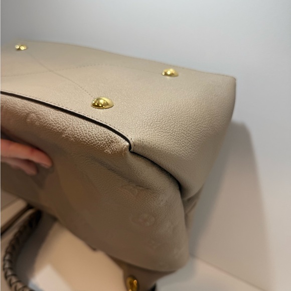 Louis Vuitton Empreinte Maida Hobo Tourterelle - Picture 5 of 16